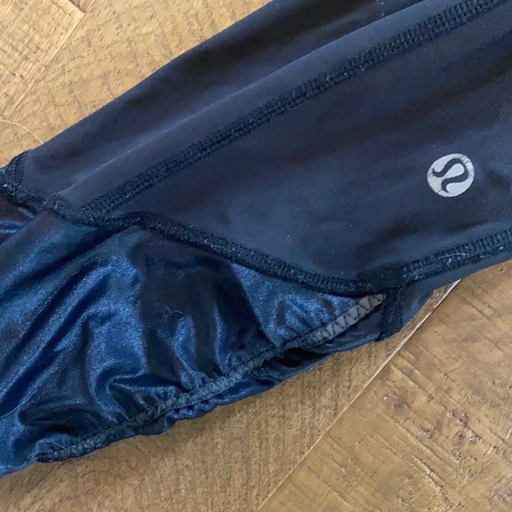 Lululemon pace Queen tight size 2